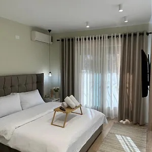 Apartment 4seasonsgea , New Modern In, Tirana